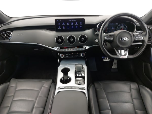 Used Kia Stinger 2021 for sale - 76052813: Photo 2