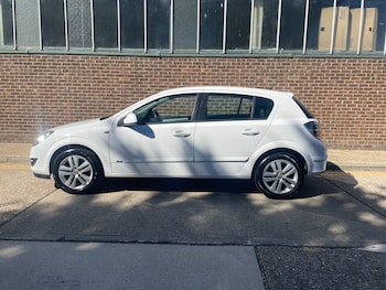 Used Vauxhall Astra 2010 for sale - 78655784: Photo