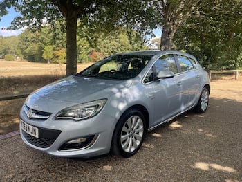 Used Vauxhall Astra 2013 for sale - 79628352: Photo