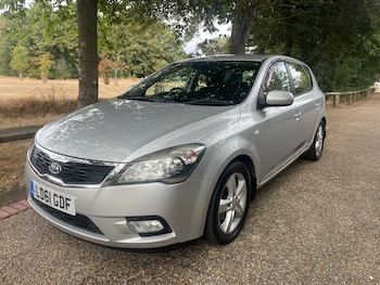 Used Kia Ceed 2011 for sale - 79571190: Photo