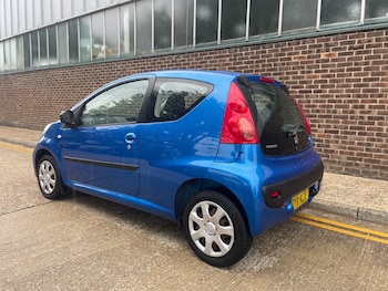 Used Peugeot 107 2011 for sale - 78992118: Photo