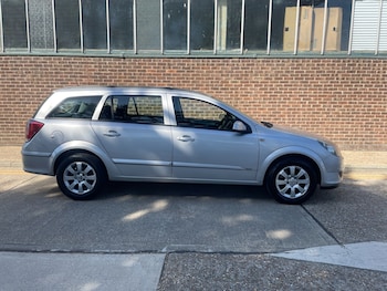 Used Vauxhall Astra 2005 for sale - 78655775: Photo
