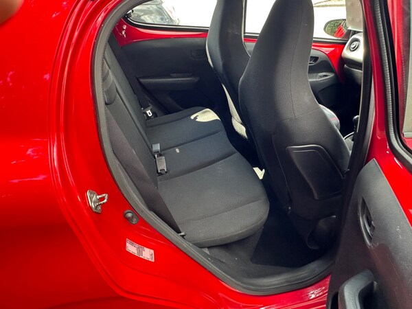 Used Peugeot 108 2015 for sale - 75237163: Photo 13