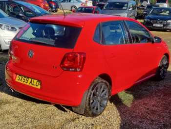 Used Volkswagen Polo 2010 for sale - 74869227: Photo