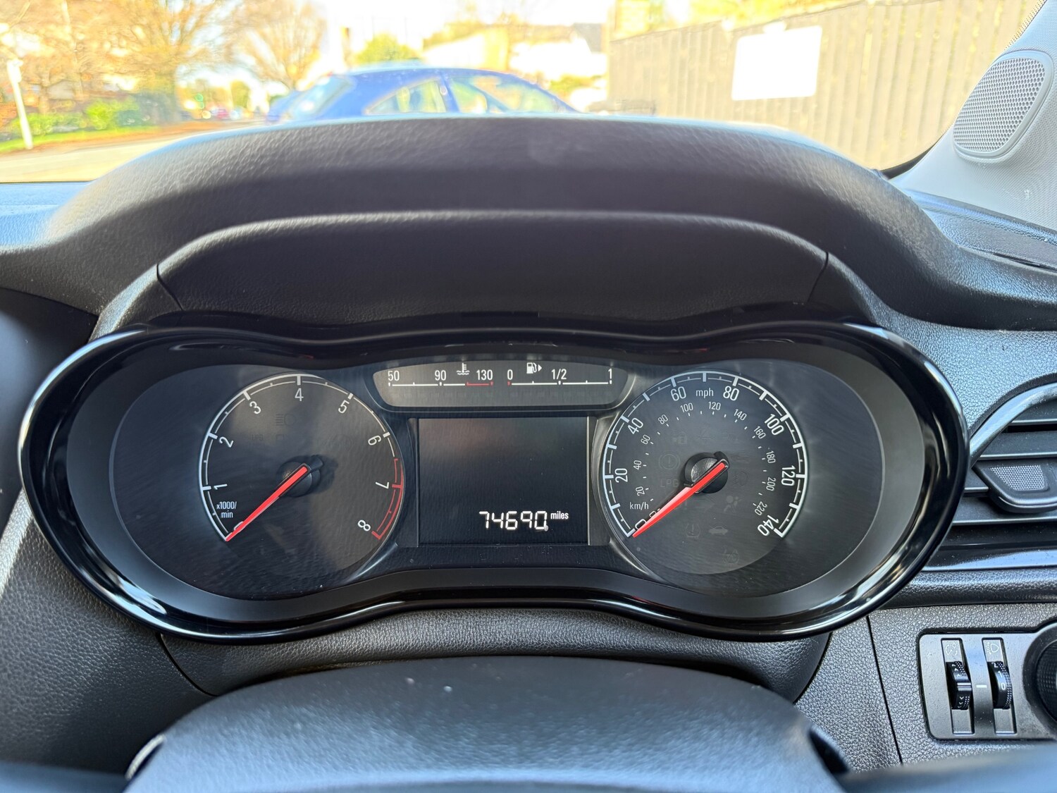 Used Vauxhall Viva 2017 for sale - 76602242: Photo 19