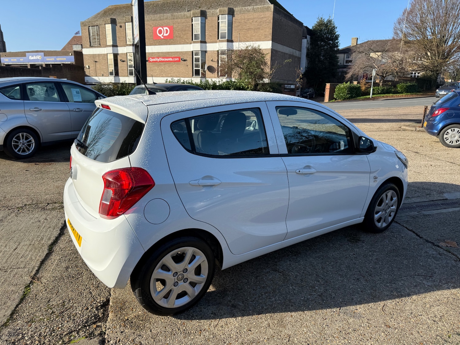 Used Vauxhall Viva 2017 for sale - 76602242: Photo 5