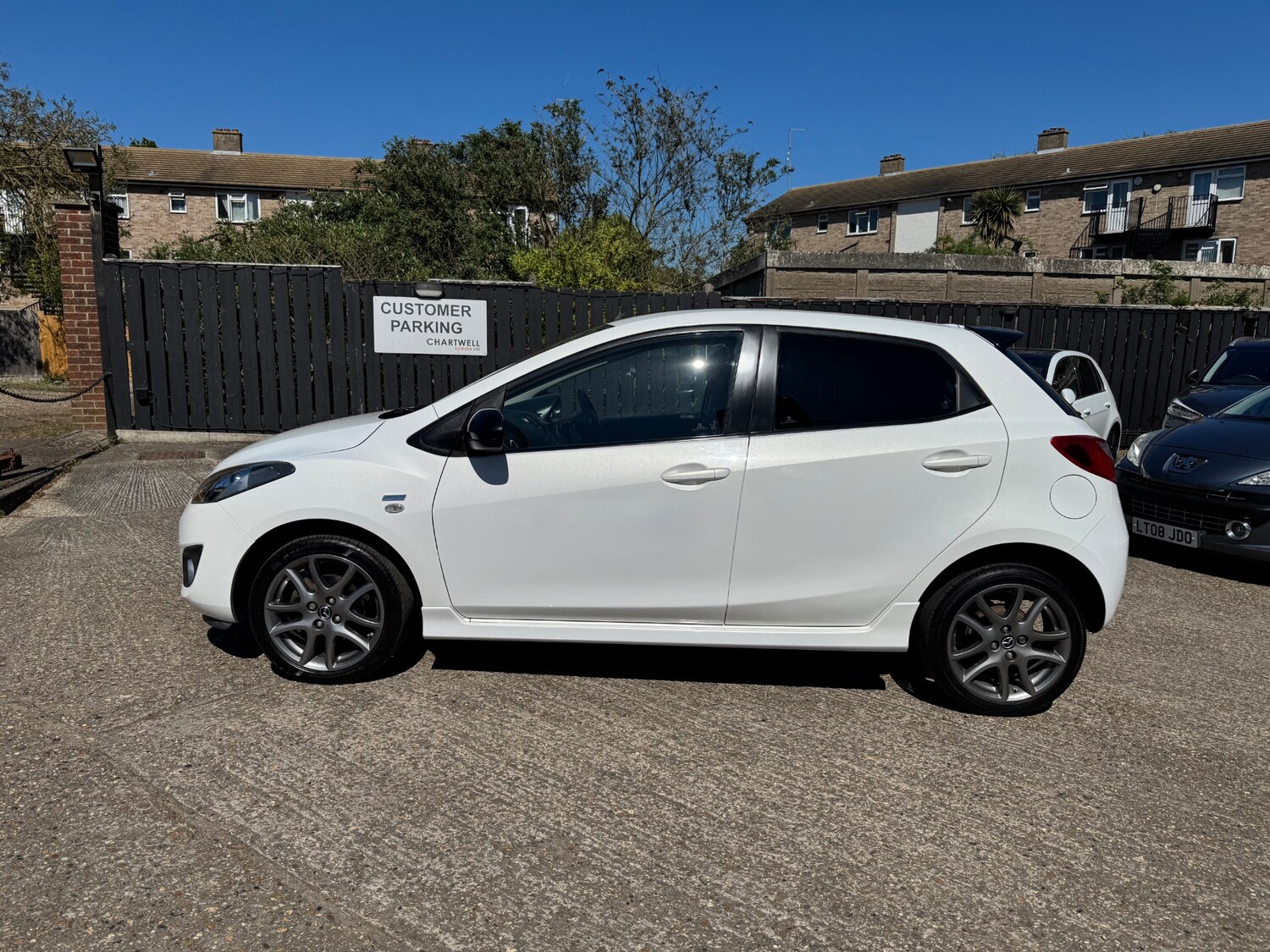Vehicle 33