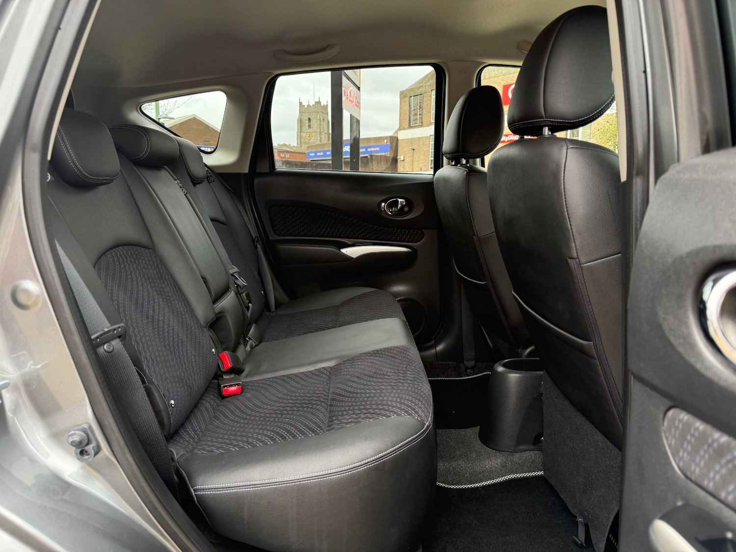 Used Nissan Note 2015 for sale - 77846108: Photo 18