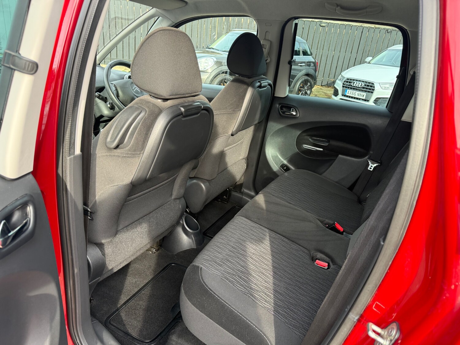 Used Citroen C3 Picasso 2012 for sale - 77579839: Photo 26