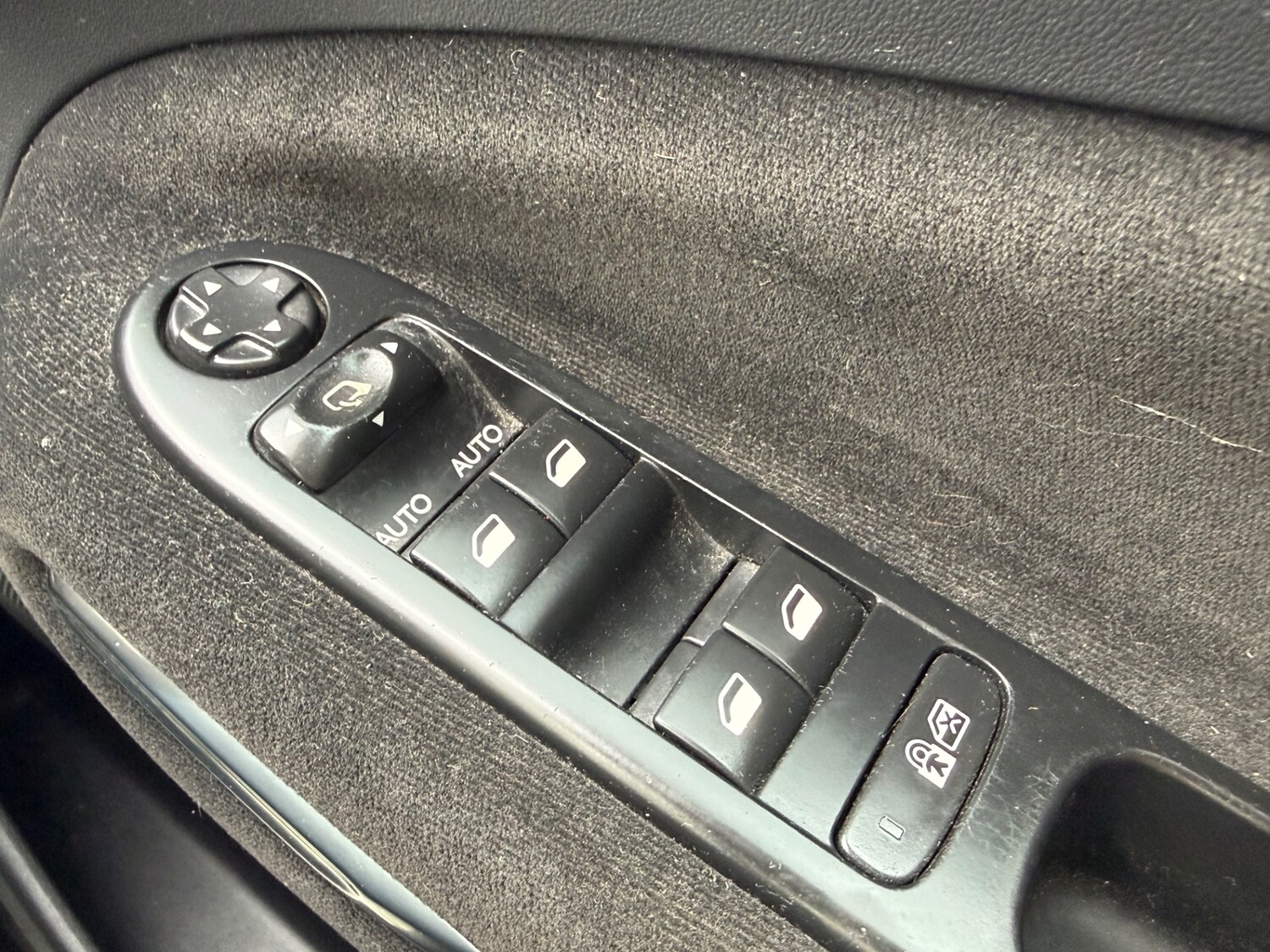 Used Citroen C3 Picasso 2012 for sale - 77579839: Photo 41