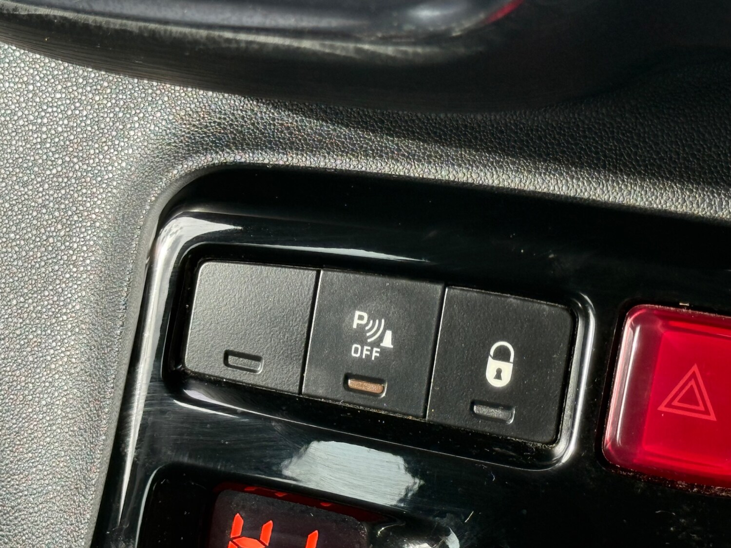 Used Citroen C3 Picasso 2012 for sale - 77579839: Photo 44