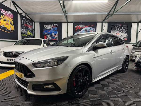 Used Ford Focus 2015 for sale - 74758046: Photo 24
