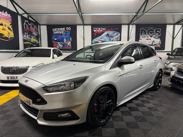 Used Ford Focus 2015 for sale - 74758046: Photo 25