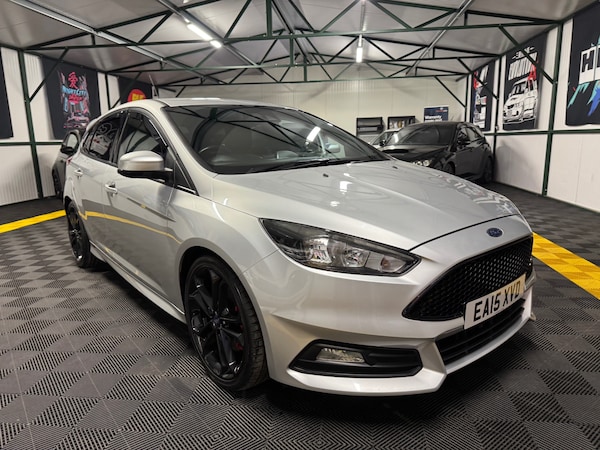 Used Ford Focus 2015 for sale - 74758046: Photo 32