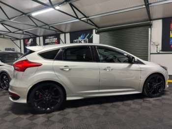 Used Ford Focus 2015 for sale - 74758046: Photo