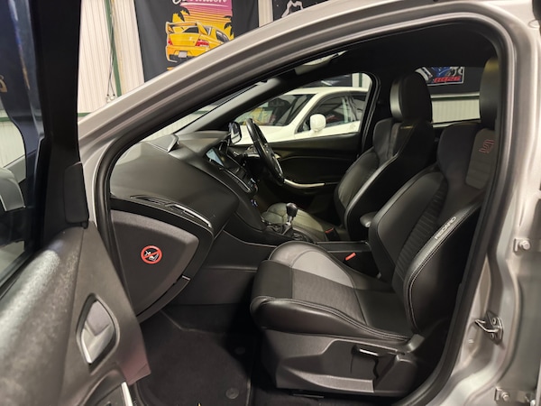 Used Ford Focus 2015 for sale - 74758046: Photo 76