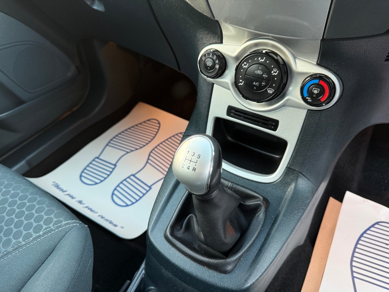 Used Ford Fiesta 2010 for sale - 76877868: Photo 30