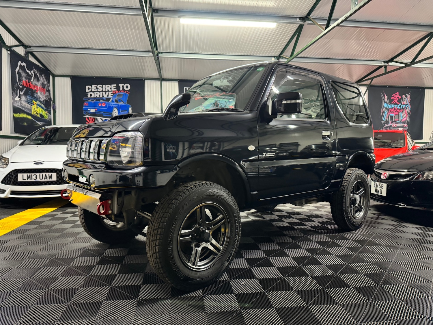 Used Suzuki Jimny 2012 for sale - 76317510: Photo 2