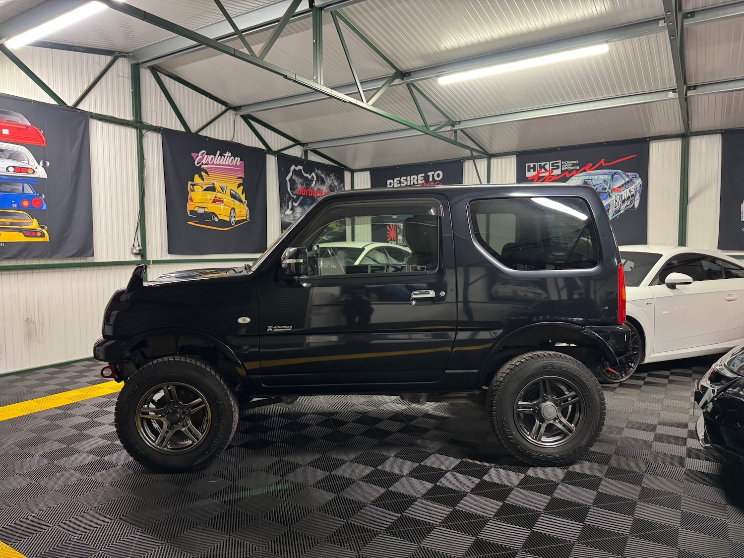 Used Suzuki Jimny 2012 for sale - 76317510: Photo 43