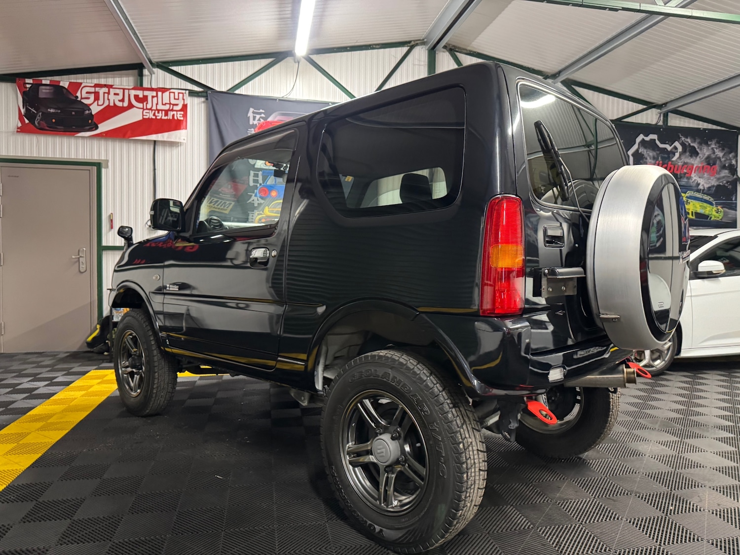 Used Suzuki Jimny 2012 for sale - 76317510: Photo 54