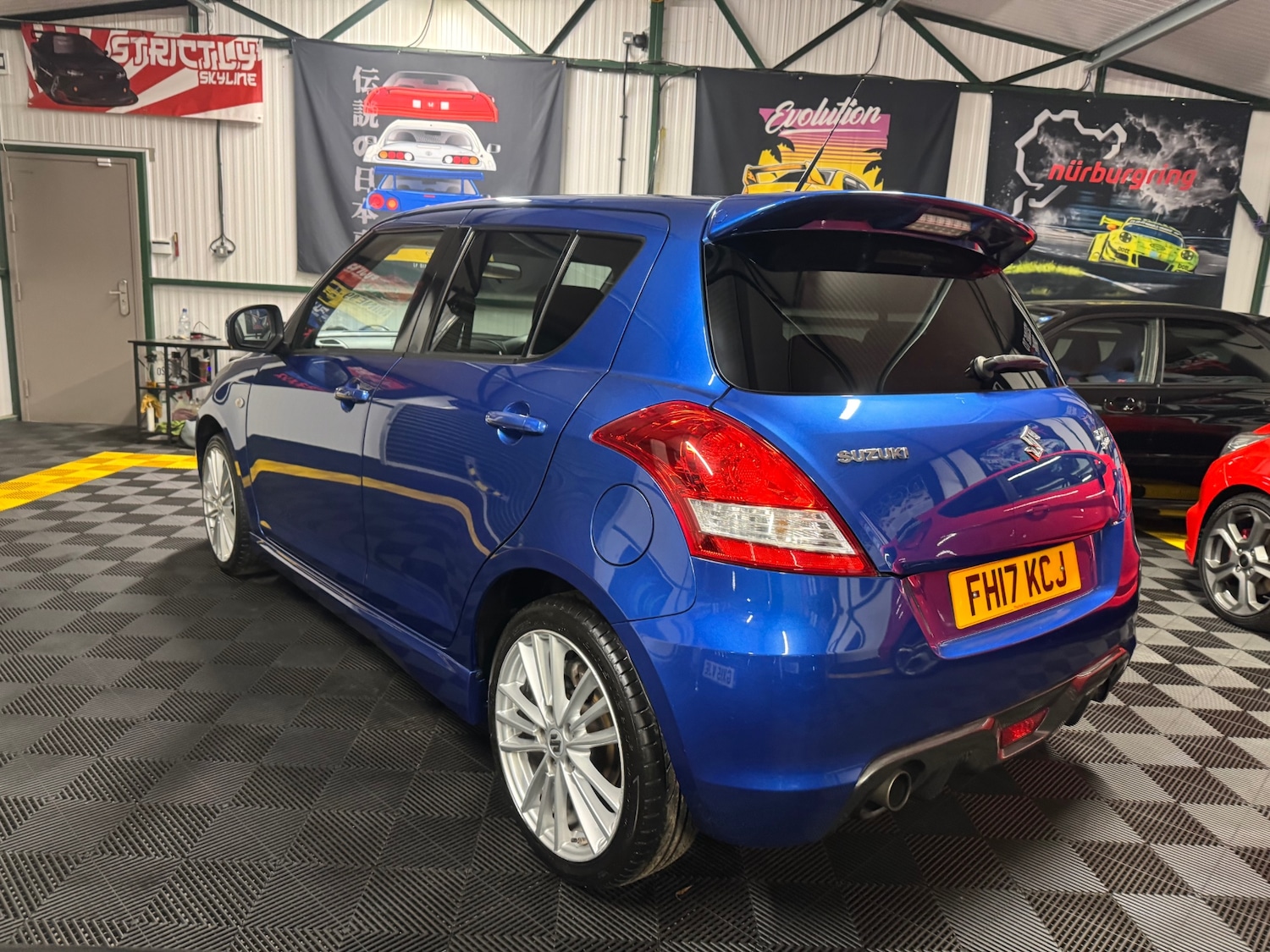 Used Suzuki Swift 2017 for sale - 76618930: Photo 48