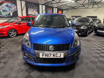 Used Suzuki Swift 2017 for sale - 76618930: Photo
