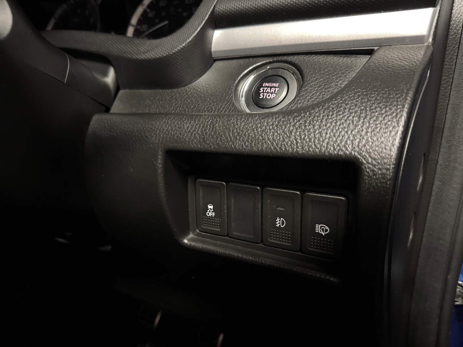 Used Suzuki Swift 2017 for sale - 76618930: Photo 63