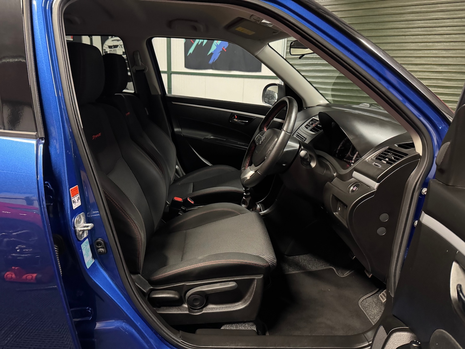 Used Suzuki Swift 2017 for sale - 76618930: Photo 65