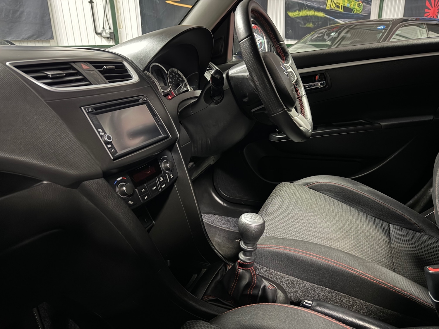 Used Suzuki Swift 2017 for sale - 76618930: Photo 77