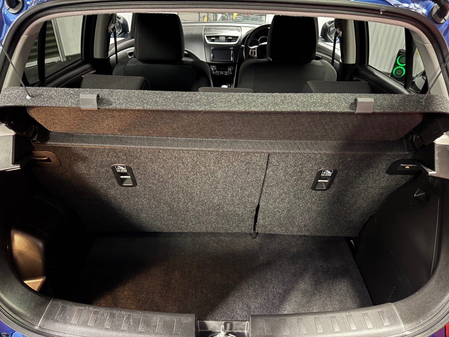 Used Suzuki Swift 2017 for sale - 76618930: Photo 91