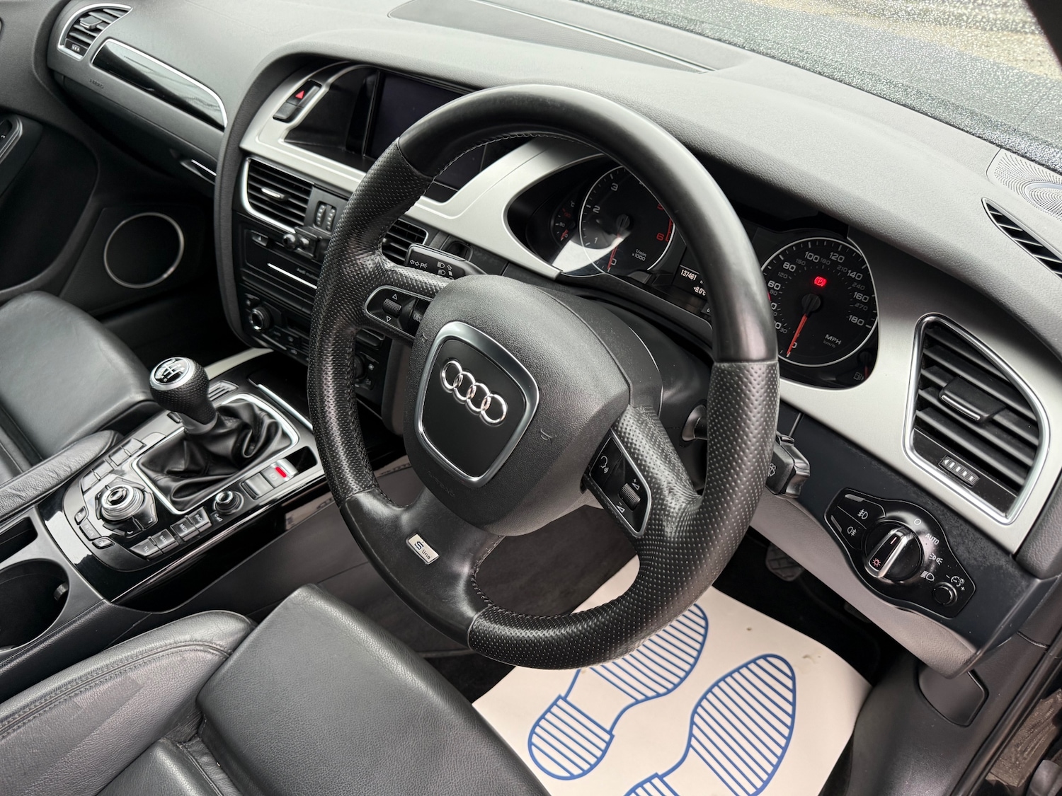 Used Audi A4 2011 for sale - 77208599: Photo 10