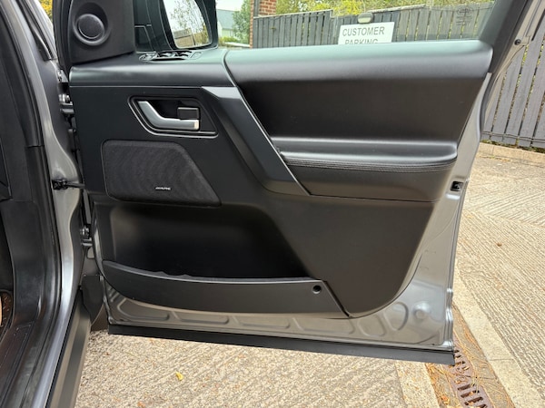 Used Land Rover Freelander 2012 for sale - 76242958: Photo 13