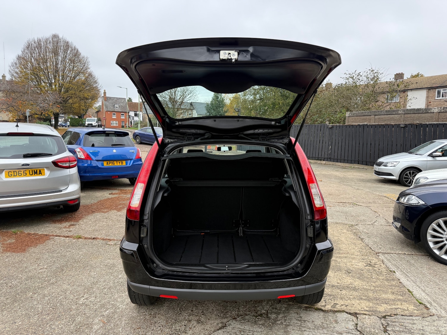 Used Ford Fusion 2010 for sale - 76505270: Photo 19