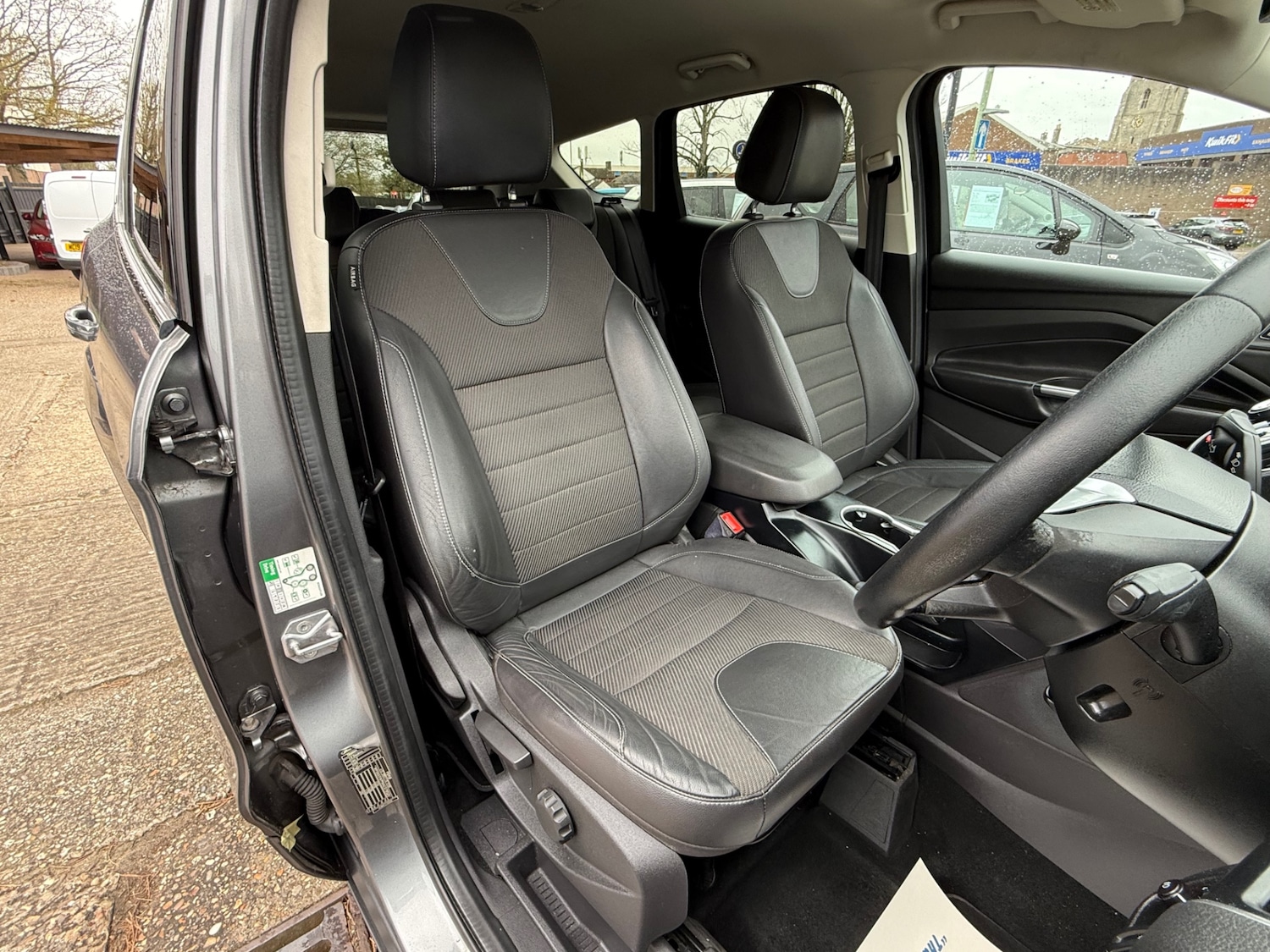 Used Ford Kuga 2014 for sale - 78040361: Photo 19