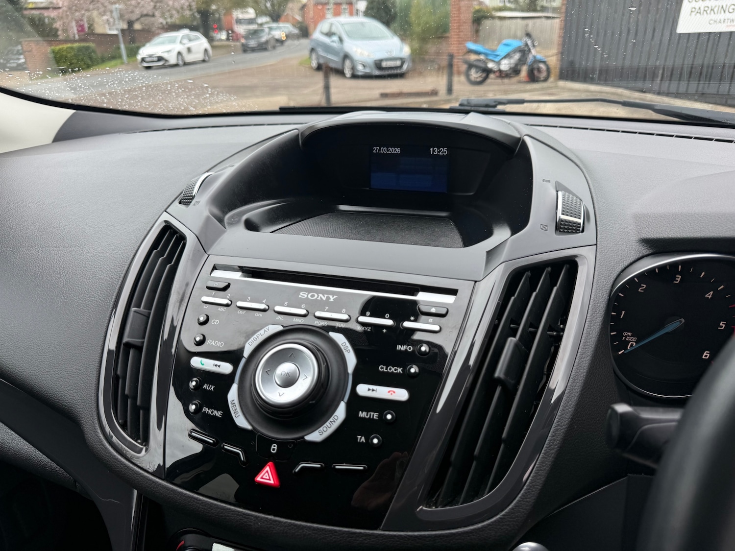 Used Ford Kuga 2014 for sale - 78040361: Photo 37