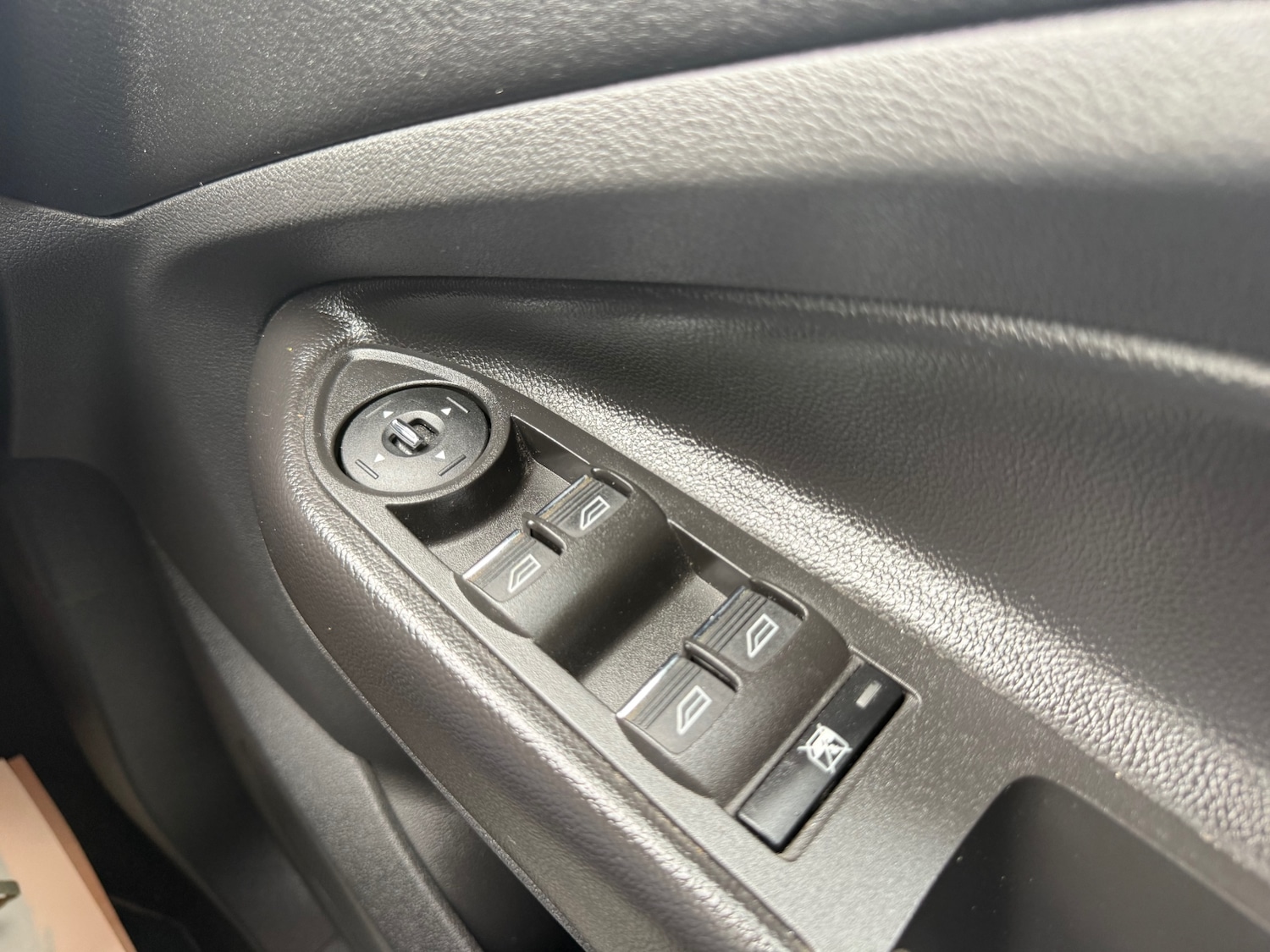 Used Ford Kuga 2014 for sale - 78040361: Photo 44