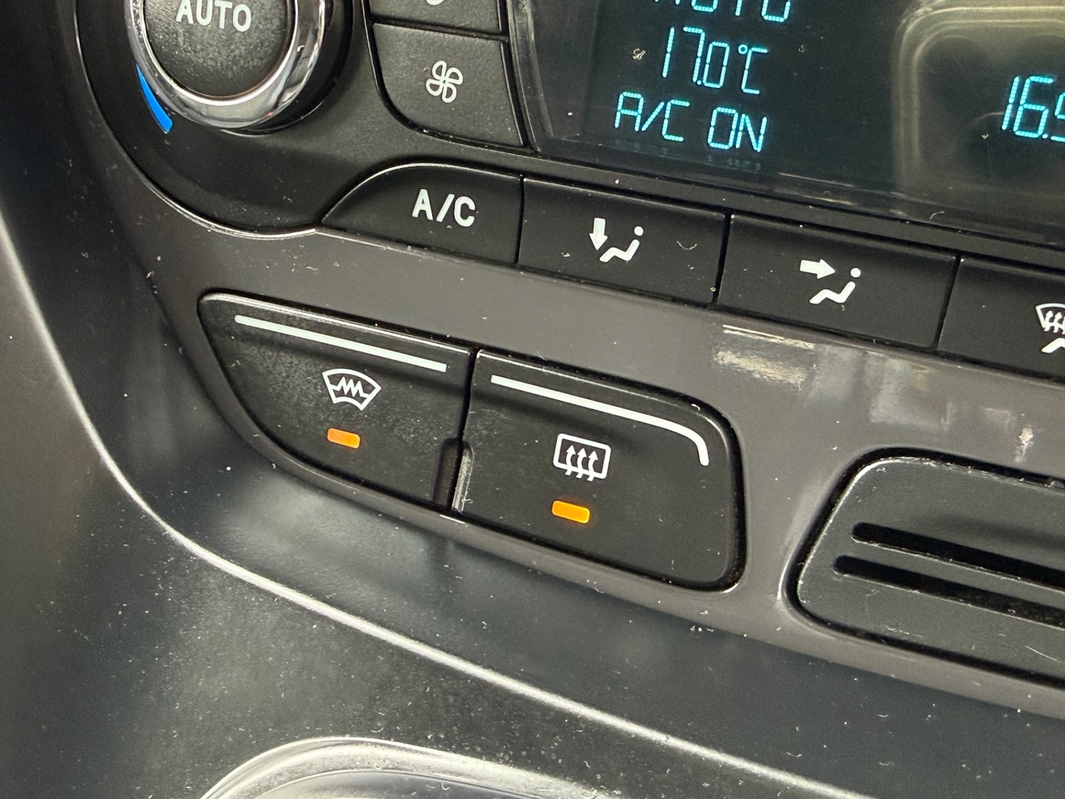 Used Ford Kuga 2014 for sale - 78040361: Photo 49