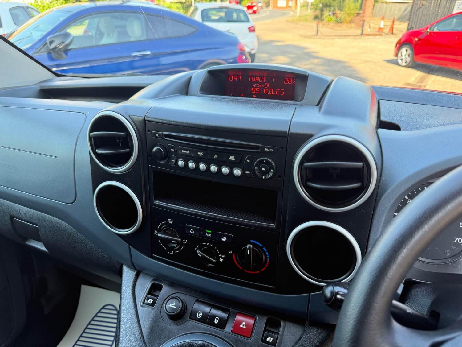 Vehicle 29