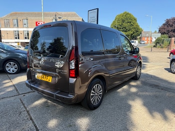 Used Peugeot Partner Tepee 2014 for sale - 75593032: Photo