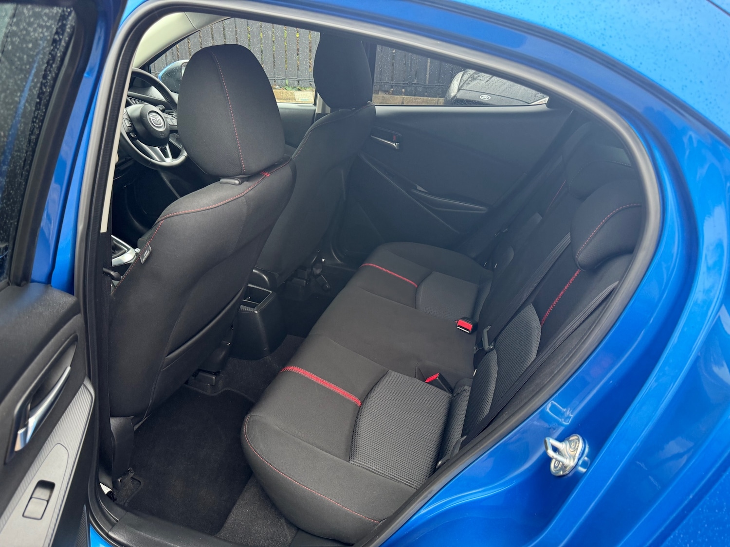 Used Mazda Mazda2 2015 for sale - 76159643: Photo 25