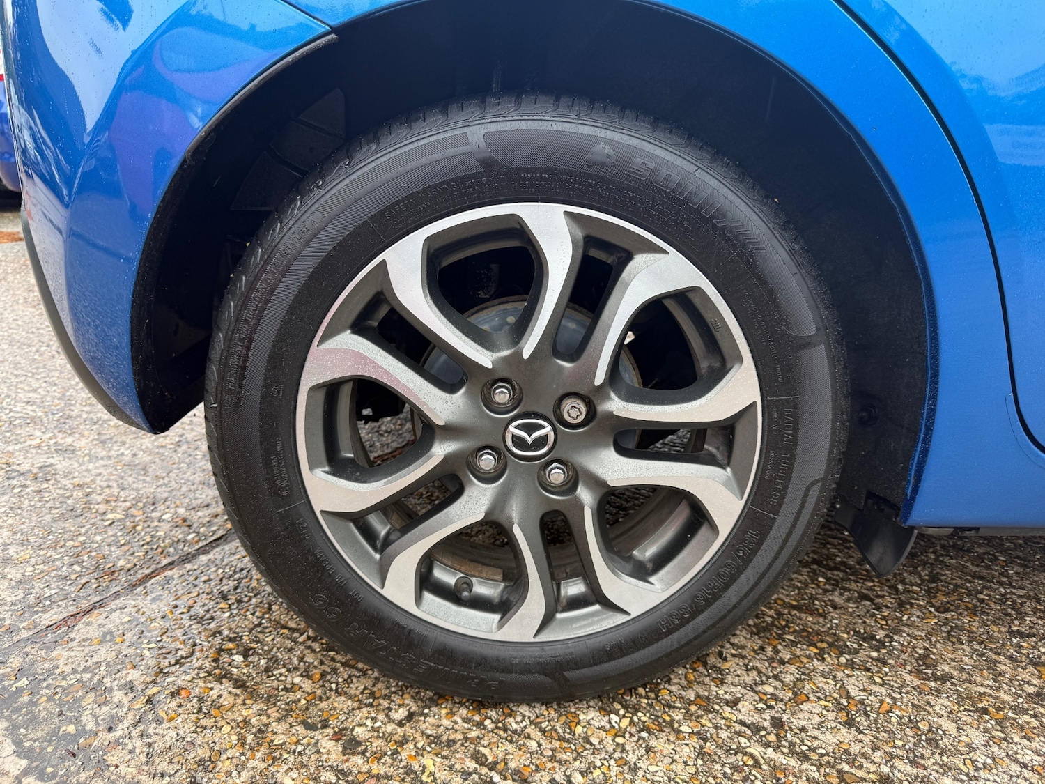 Used Mazda Mazda2 2015 for sale - 76159643: Photo 31