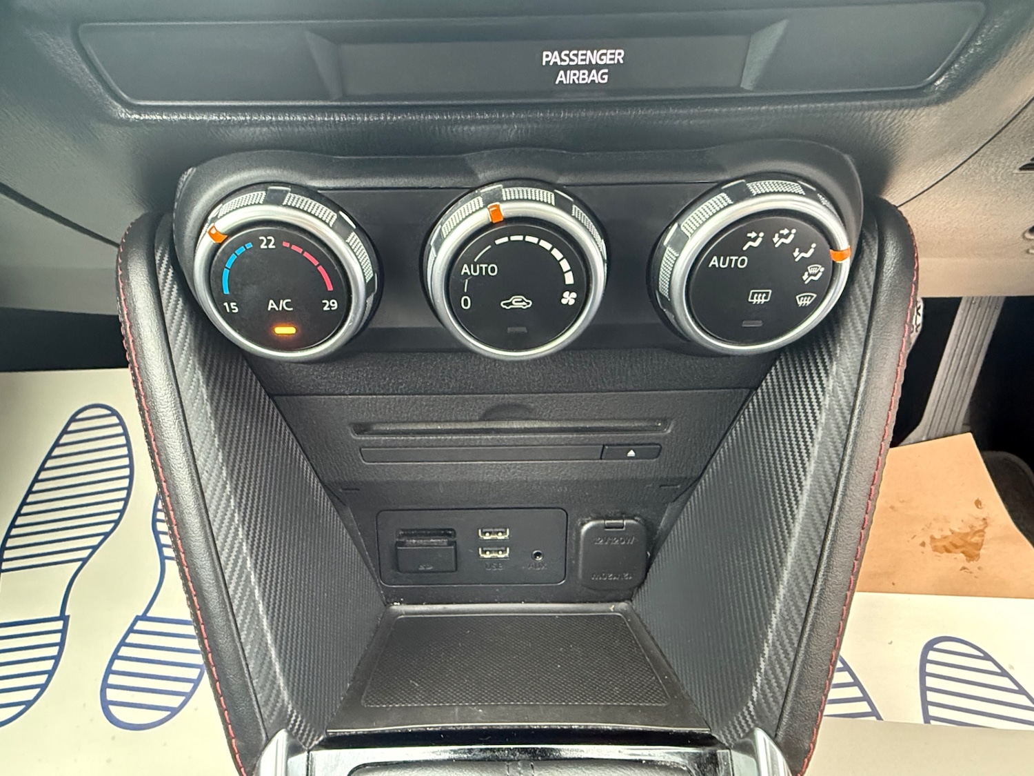 Used Mazda Mazda2 2015 for sale - 76159643: Photo 44