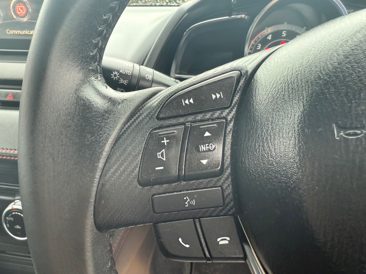 Used Mazda Mazda2 2015 for sale - 76159643: Photo 49