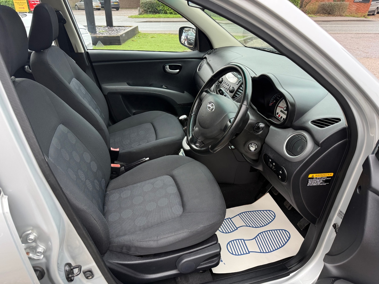 Used Hyundai i10 2010 for sale - 77179705: Photo 13