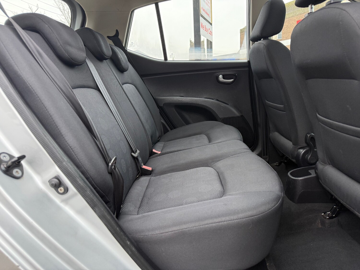 Used Hyundai i10 2010 for sale - 77179705: Photo 20