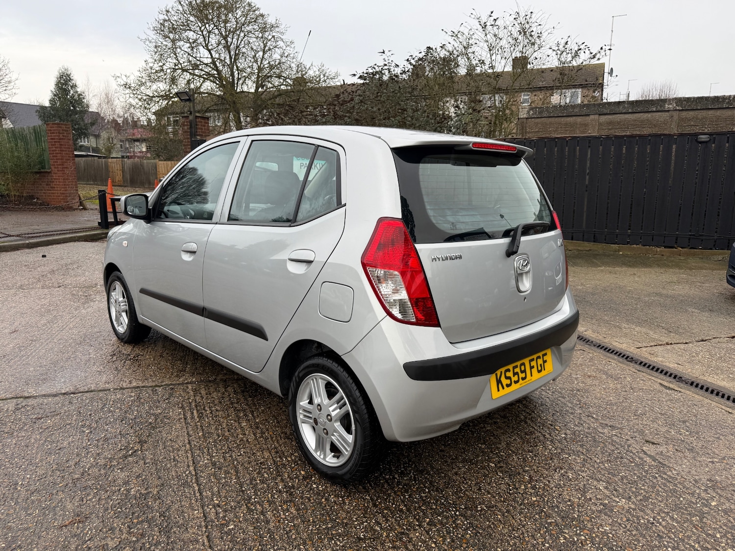 Used Hyundai i10 2010 for sale - 77179705: Photo 4