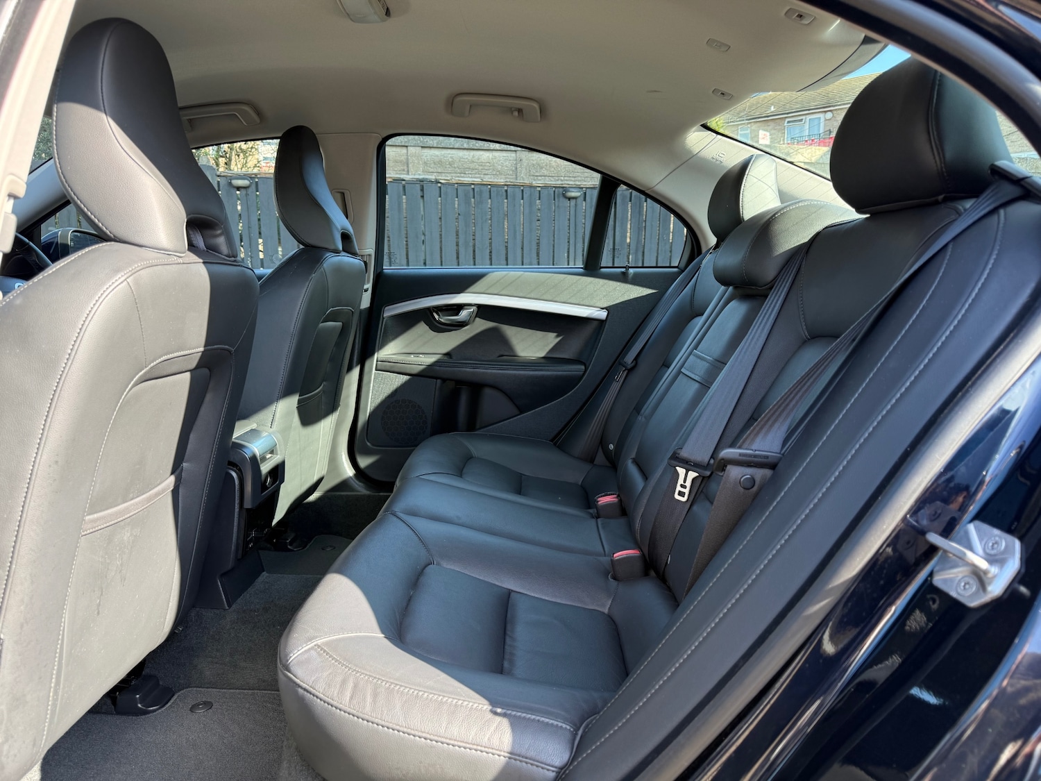 Used Volvo S80 2015 for sale - 77730219: Photo 30