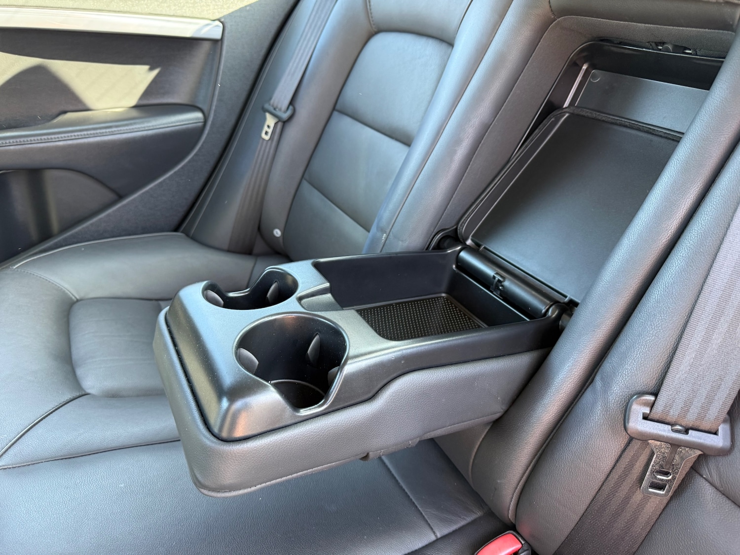 Used Volvo S80 2015 for sale - 77730219: Photo 32