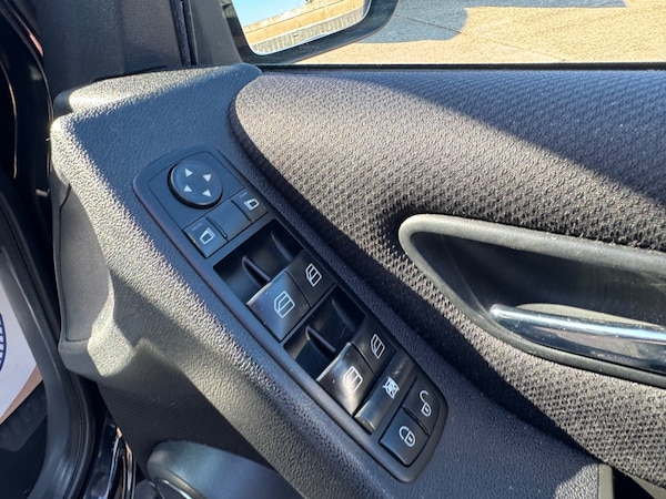 Used Mercedes-Benz A-Class 2007 for sale - 73903205: Photo 39