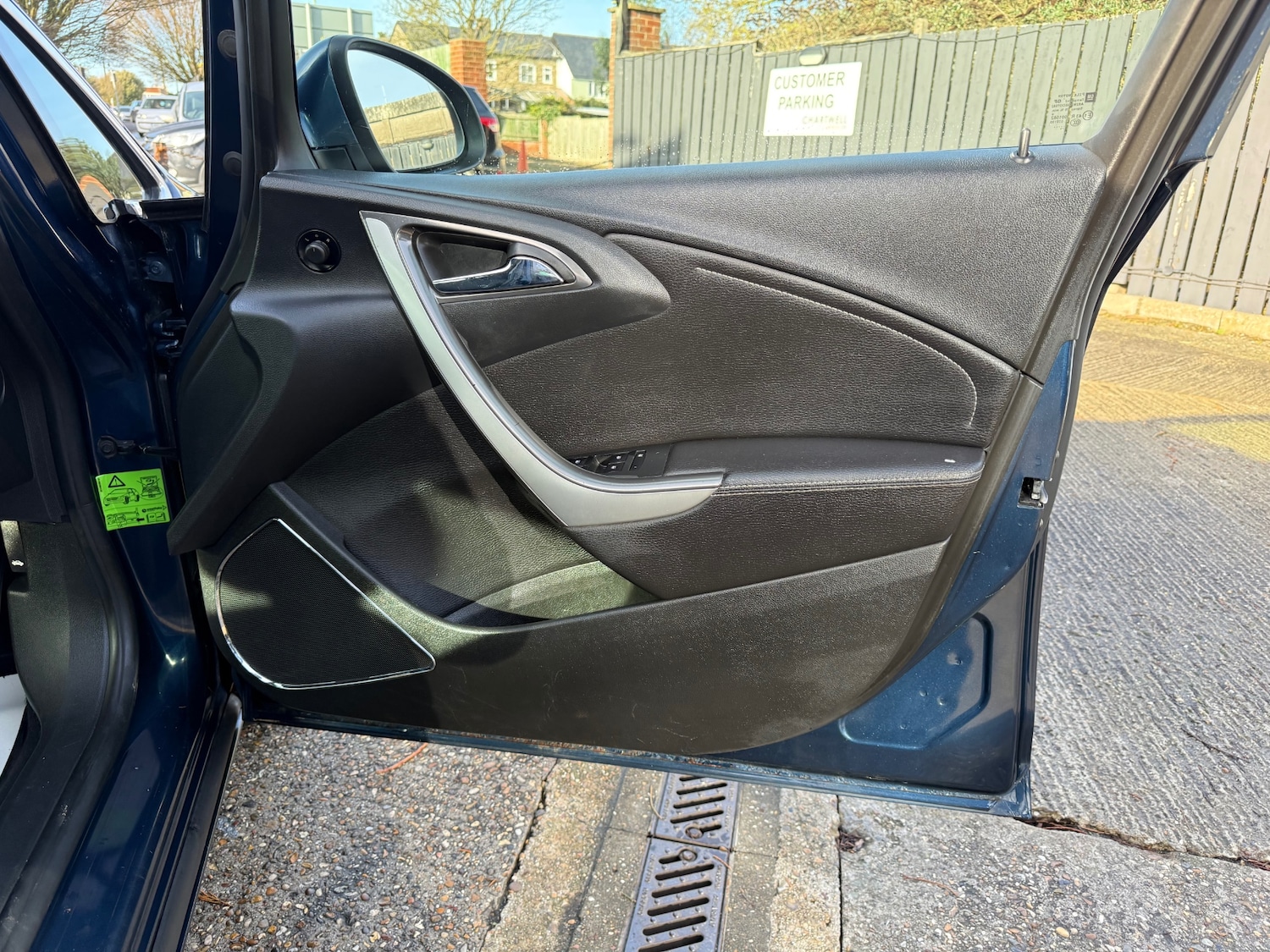 Used Vauxhall Astra 2011 for sale - 77355311: Photo 14